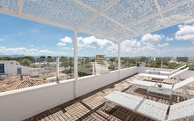 Apartamentos Caprice Tamarindos